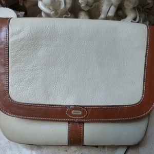 Bally shoulder bag all leather 10 x8.5 12in strap